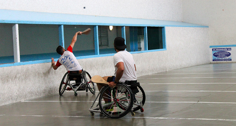 Le handi-pelote a le vent en poupe à l’Aviron Bayonnais