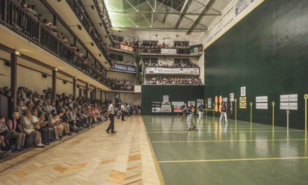 Plaza Berri organise son premier tournoi des Cafetiers